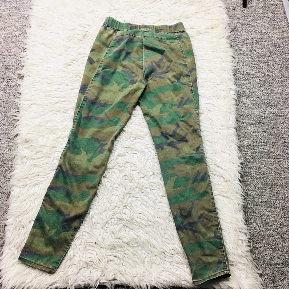 Silence + Noise Camouflage Green Pants Size Small - Picture 3 of 9